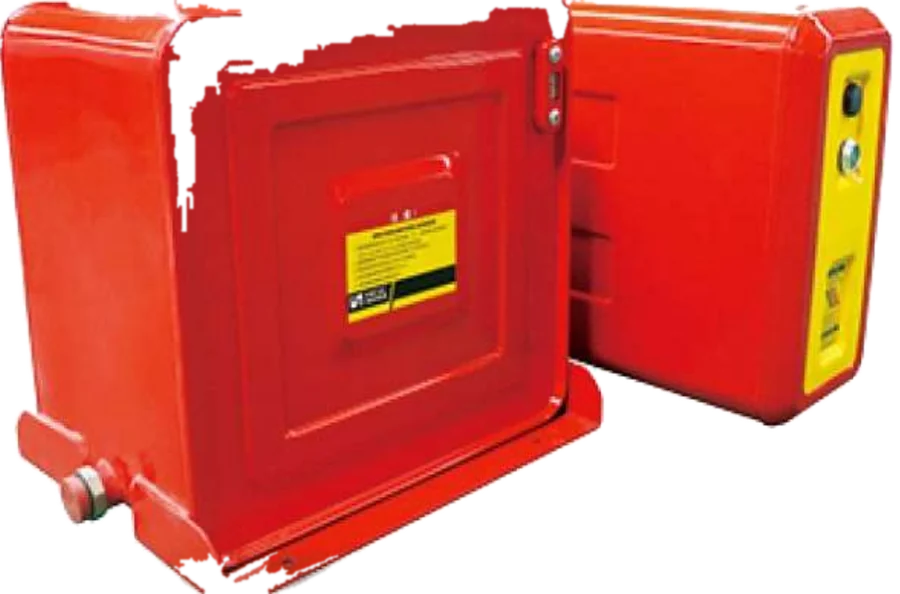 Red steel hydraulic oil tanks for truck mounting