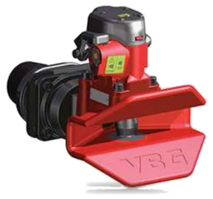 Red VBG towing coupling for tractor and trailer
